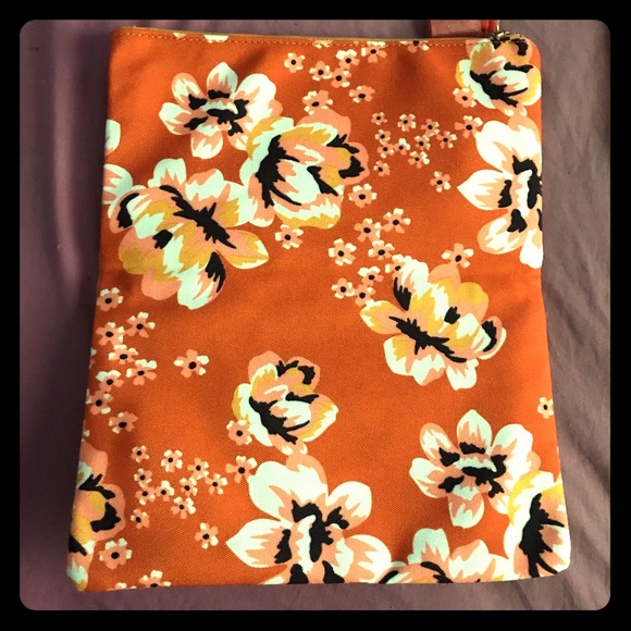 Rachel Pally Reversible Clutch - Picture 1 of 2